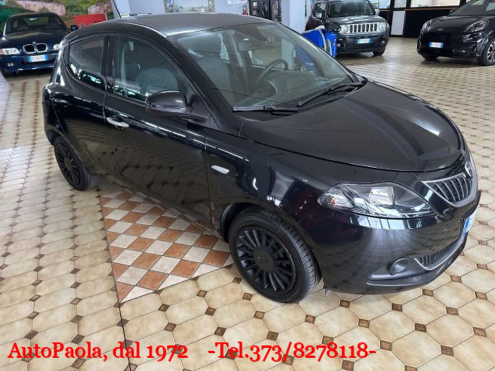 Lancia Ypsilon usata a Verona (3)