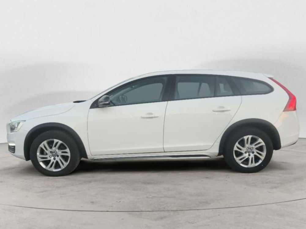 Volvo V60 Cross Country usata a Reggio Calabria (2)