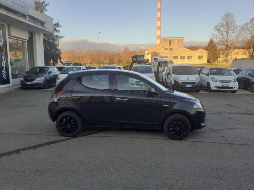 Lancia Ypsilon usata a Firenze (4)