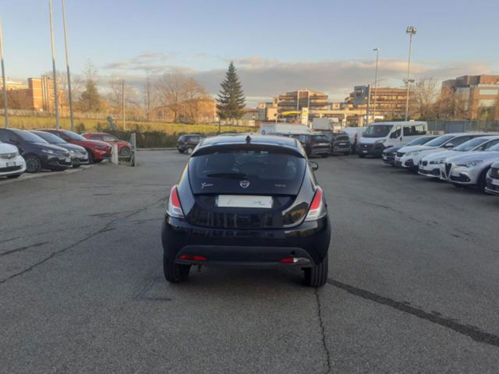 Lancia Ypsilon usata a Firenze (5)