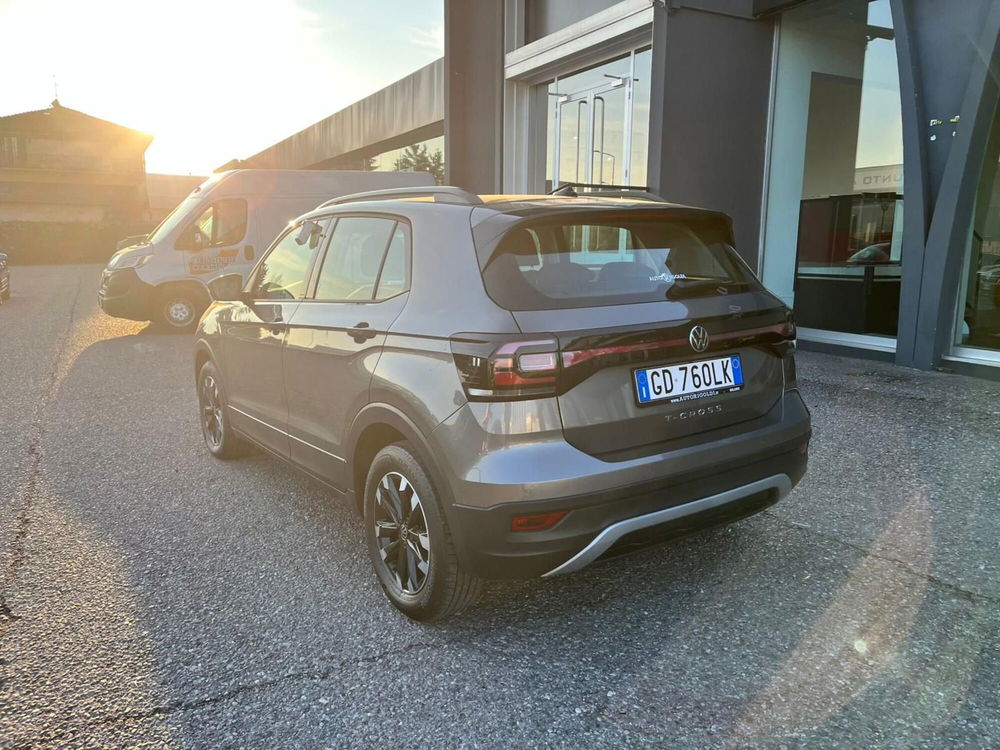 Volkswagen T-Cross usata a Milano (6)