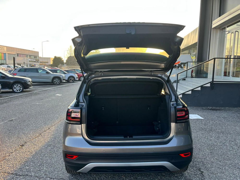 Volkswagen T-Cross usata a Milano (9)