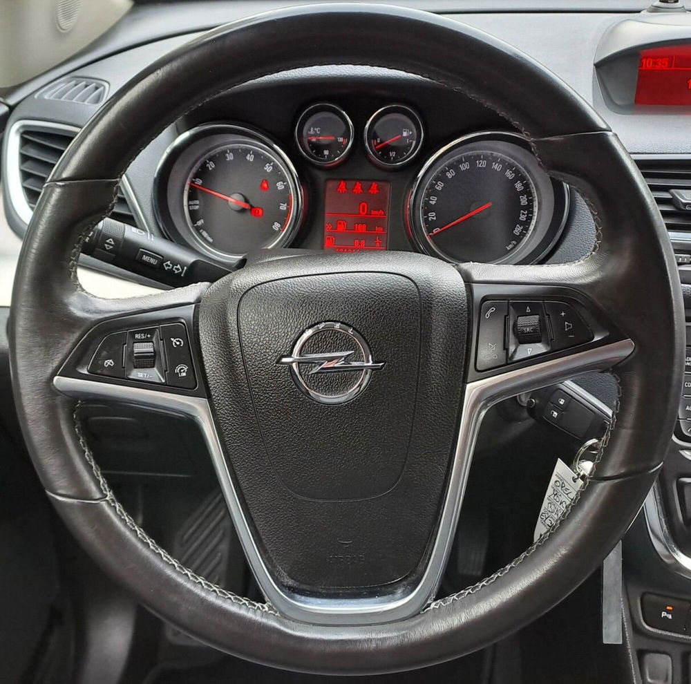 Opel Mokka usata a Lecco (8)