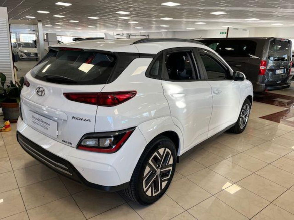 Hyundai Kona usata a Verbano Cusio Ossola (7)