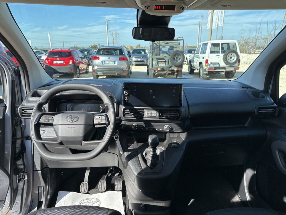 Toyota Proace City Verso nuova a Ragusa (9)