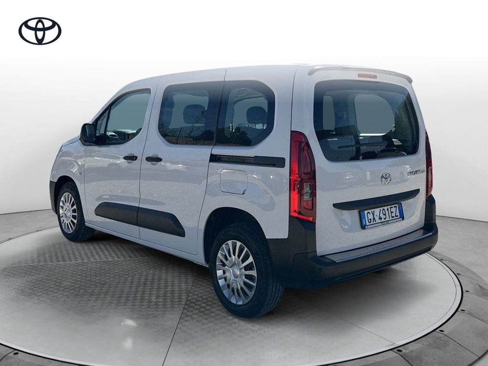 Toyota Proace City Verso nuova a Ragusa (4)