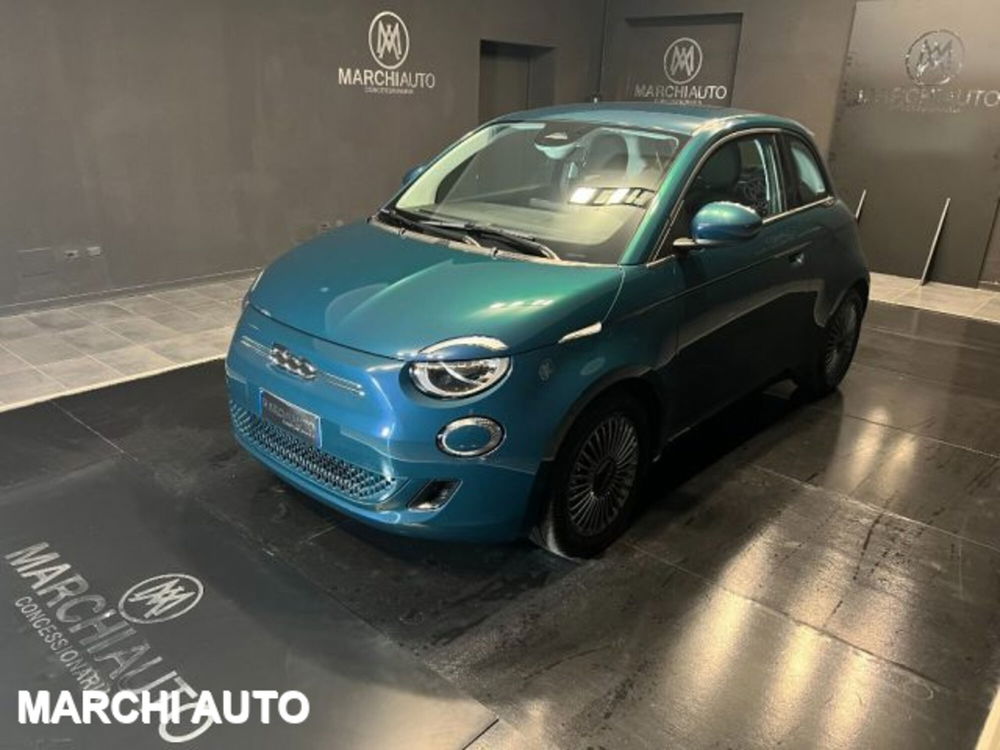 Fiat 500e nuova a Perugia