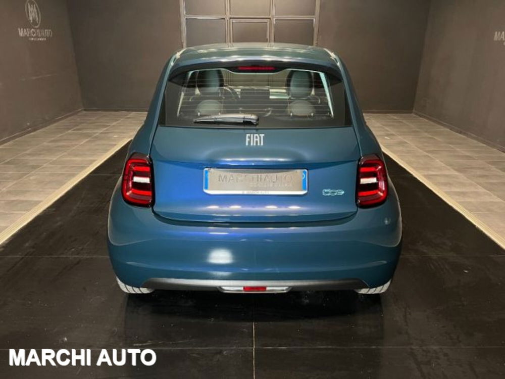 Fiat 500e nuova a Perugia (6)