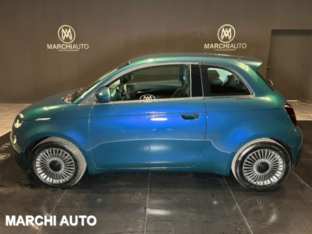 Fiat 500e nuova a Perugia (8)