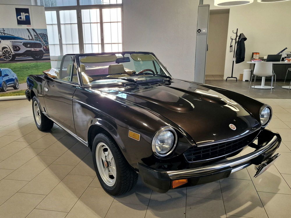 Fiat 124 spider usata a Varese (3)