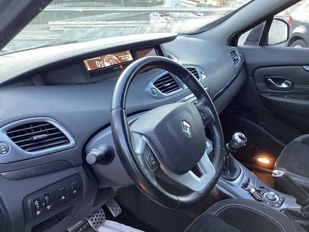 Renault Grand Scénic usata a Roma (12)