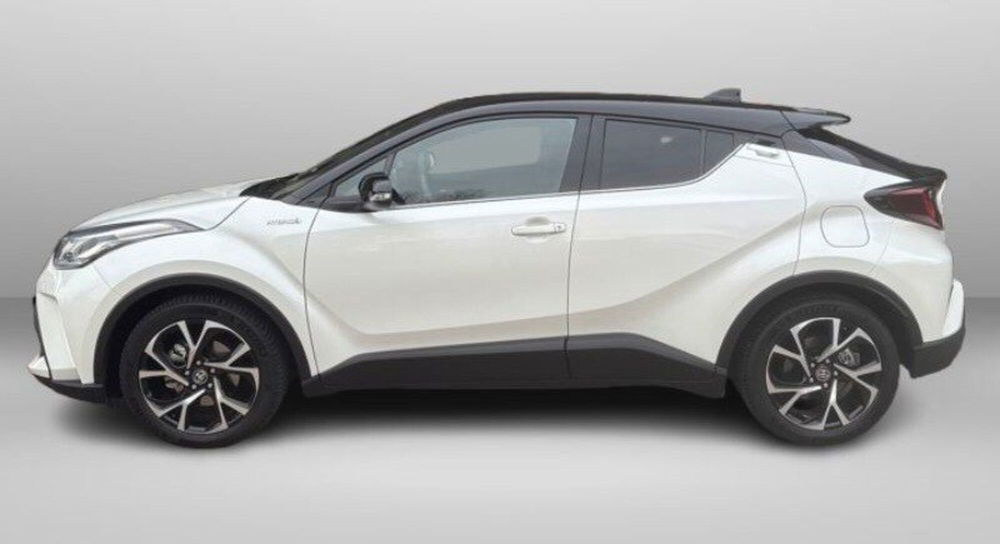 Toyota Toyota C-HR usata a Lecco (9)