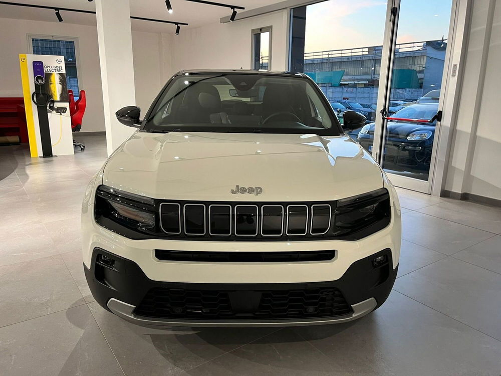 Jeep Avenger nuova a Milano (2)