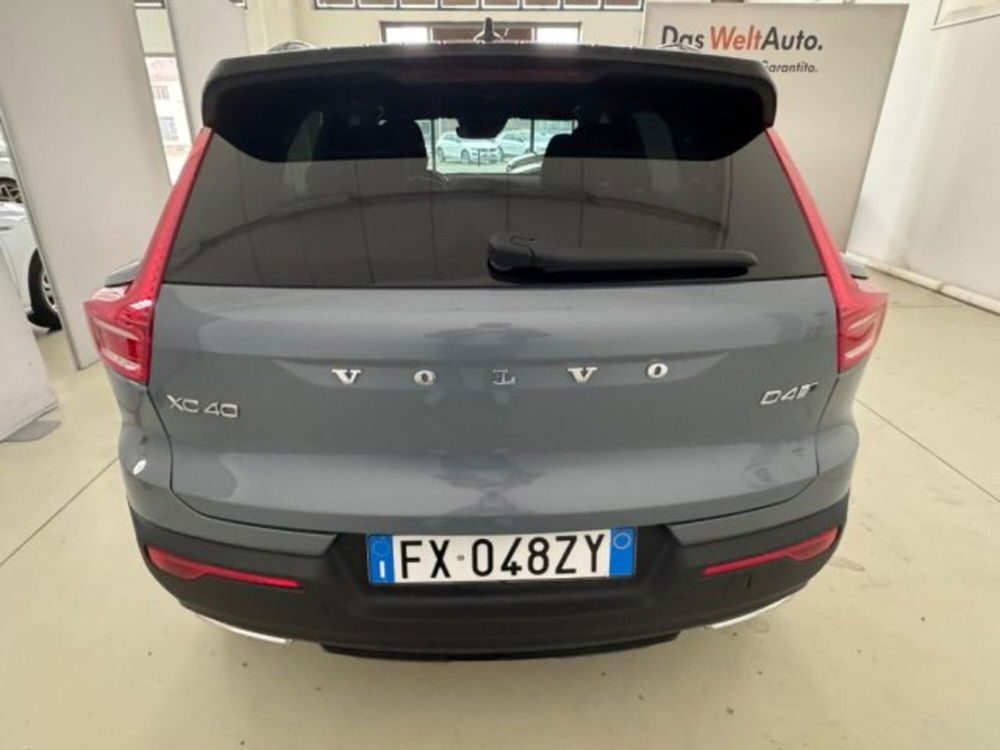 Volvo XC40 usata a Cuneo (6)