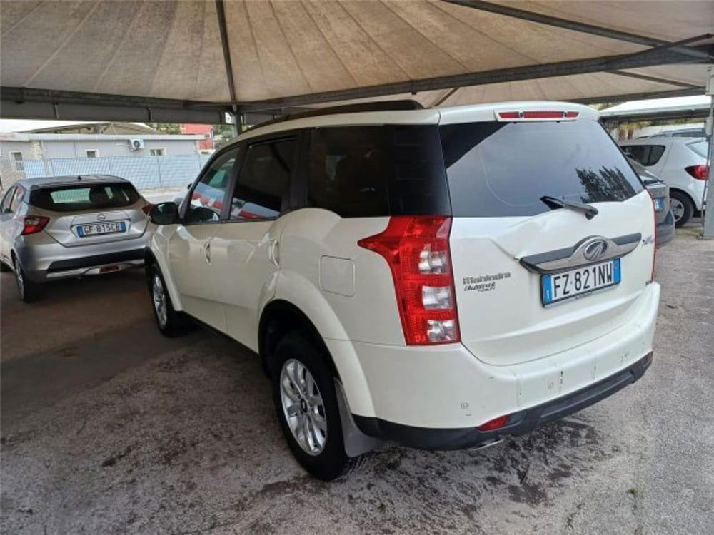 Mahindra XUV500 usata a Bari (4)