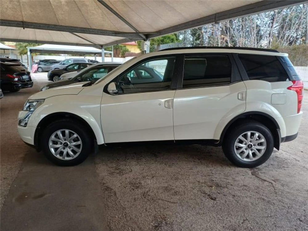 Mahindra XUV500 usata a Bari (6)