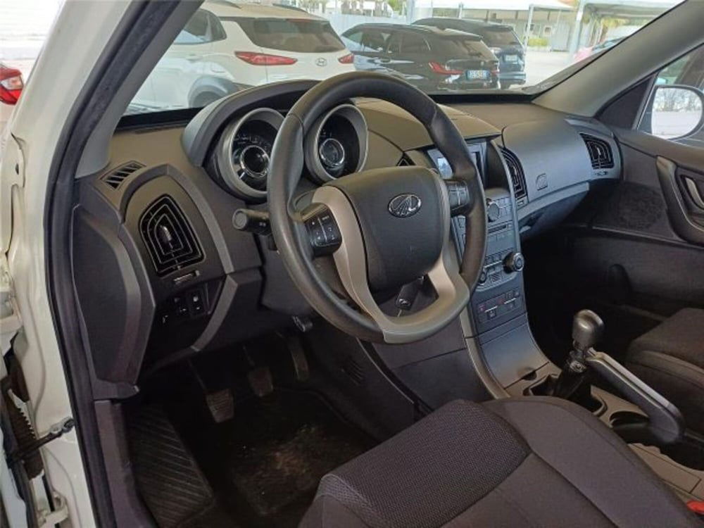 Mahindra XUV500 usata a Bari (8)