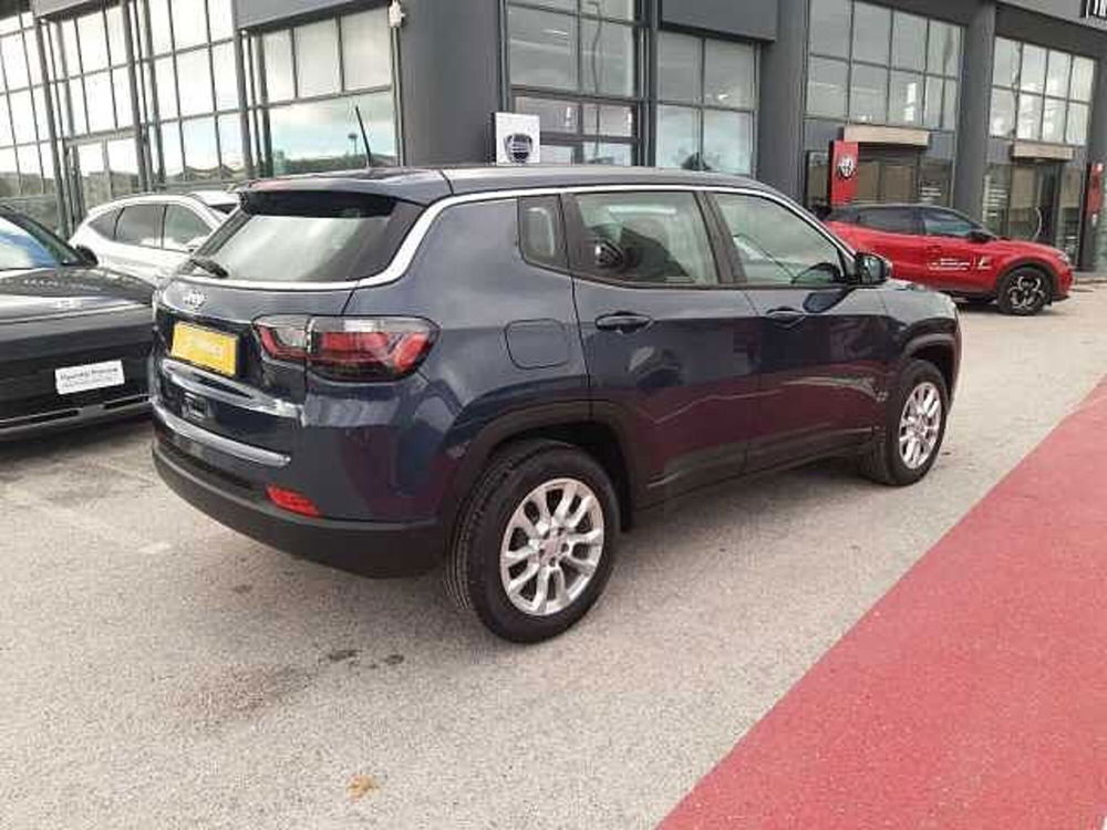 Jeep Compass nuova a Ancona (6)