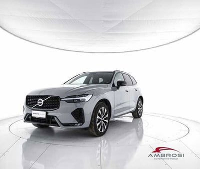 Volvo XC60 B4 automatico Plus Dark  del 2024 usata a Viterbo