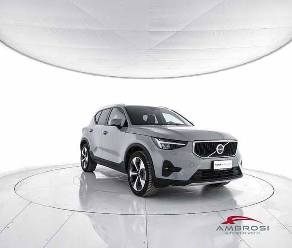 Volvo XC40 usata a Viterbo (2)