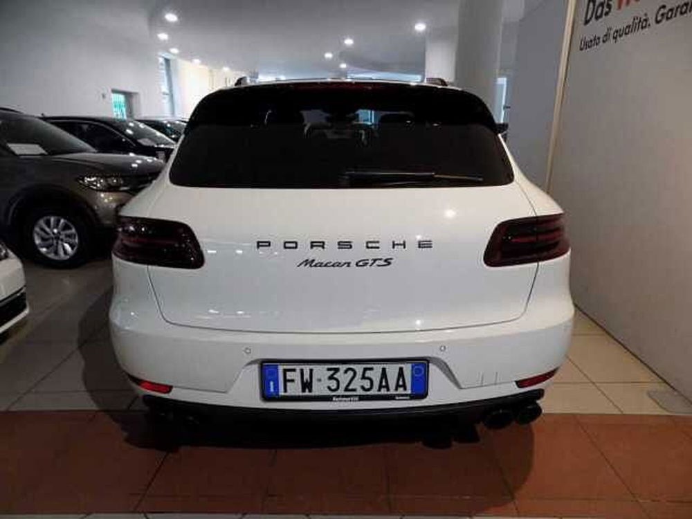 Porsche Macan usata a Genova (4)