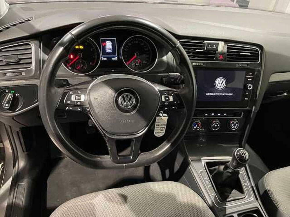 Volkswagen Golf usata a Genova (11)