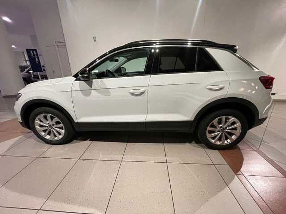 Volkswagen T-Roc nuova a Genova (2)