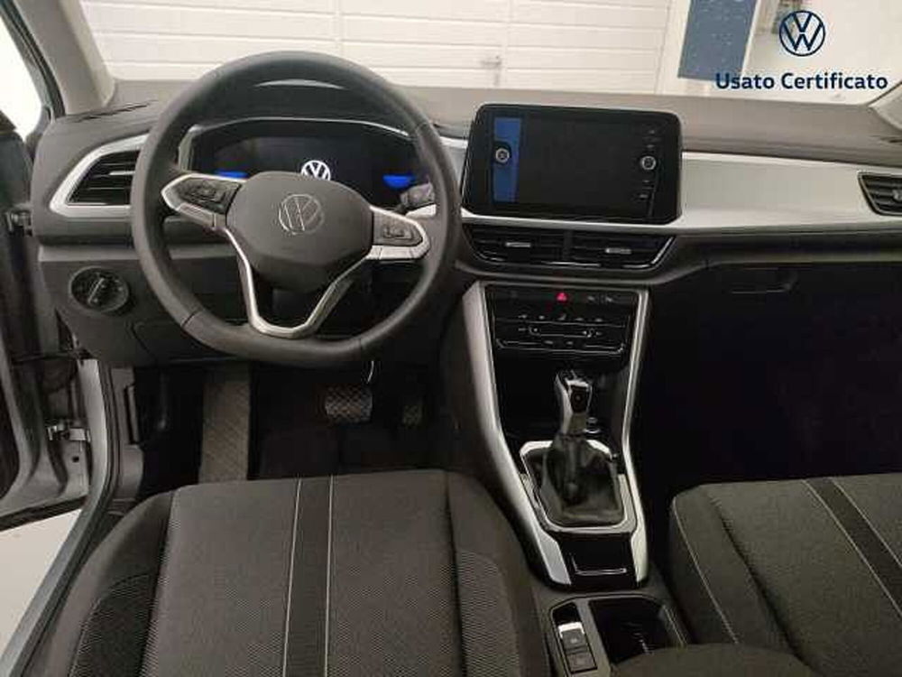 Volkswagen T-Roc nuova a Varese (15)