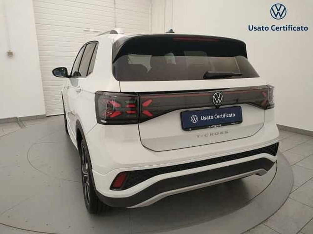 Volkswagen T-Cross nuova a Varese (8)