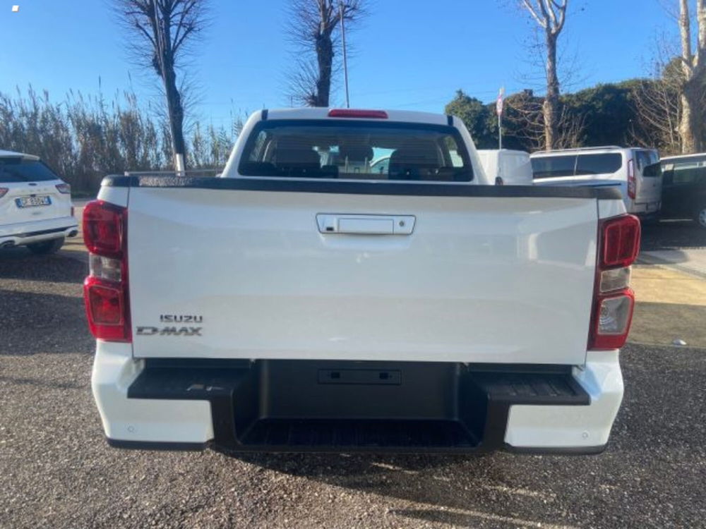 Isuzu D-Max Pick-up nuova a Lucca (6)