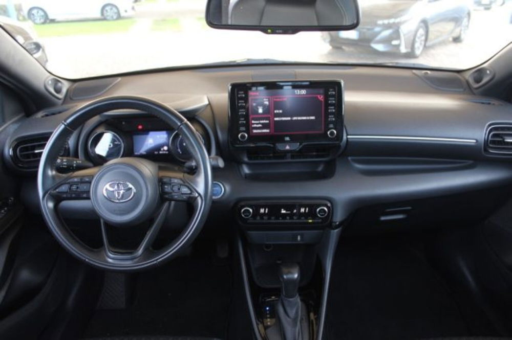 Toyota Yaris Cross usata a Roma (9)