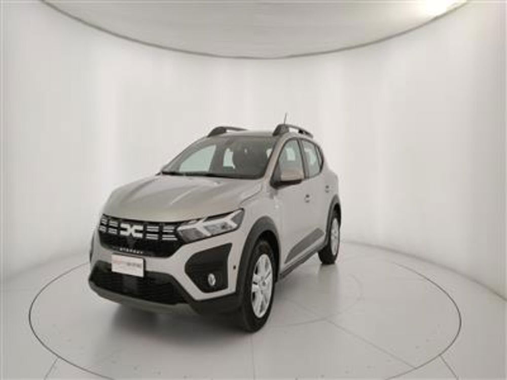 Dacia Sandero Stepway usata a Bari