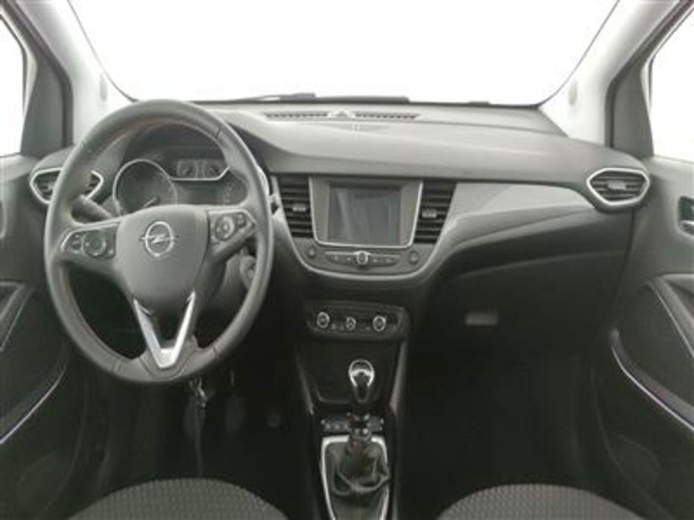 Opel Crossland X usata a Bari (14)