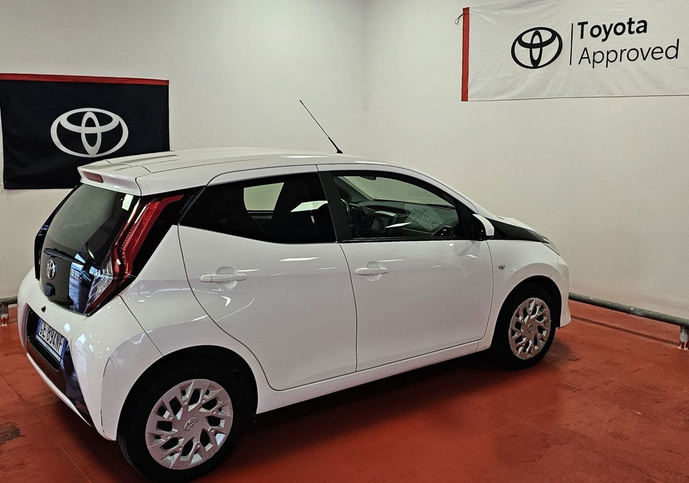 Toyota Aygo usata a Messina (7)