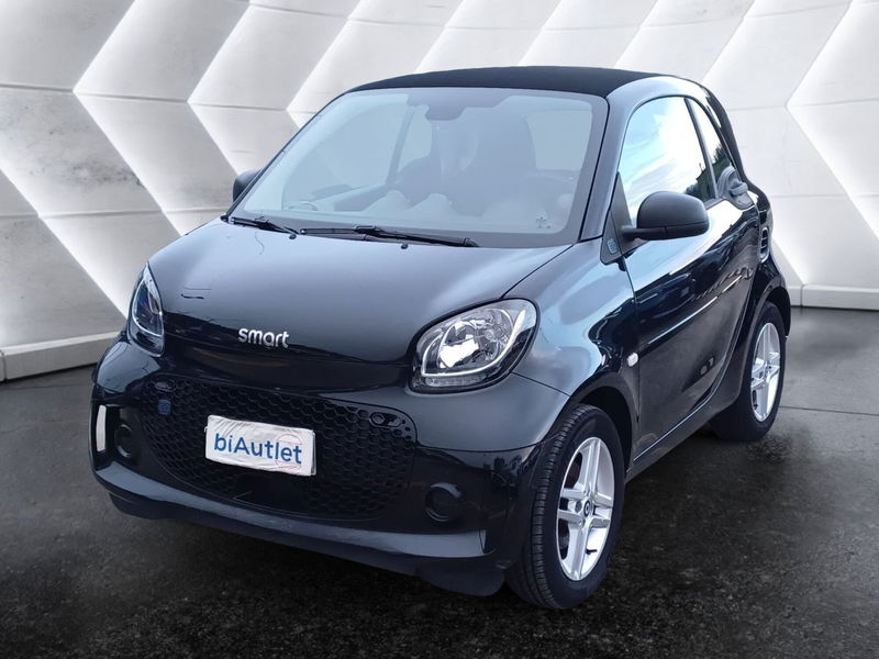 smart Fortwo eq Pure 22kW del 2021 usata