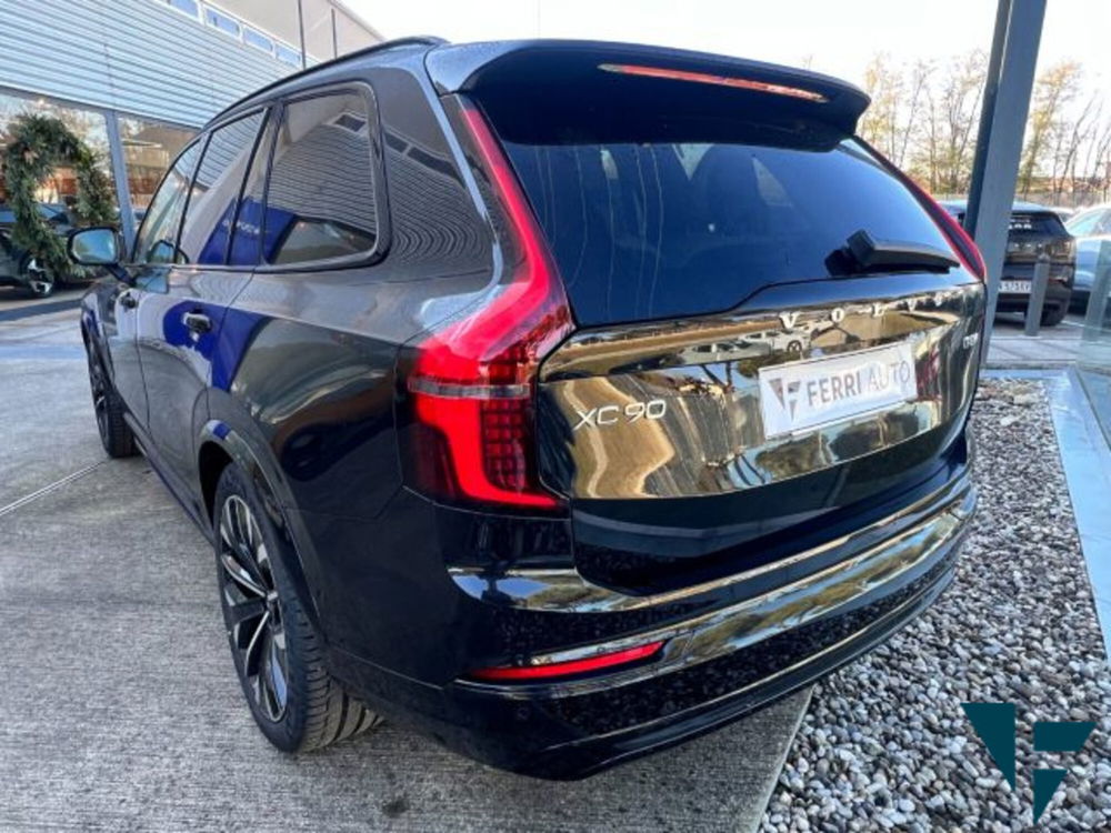 Volvo XC90 nuova a Udine (7)