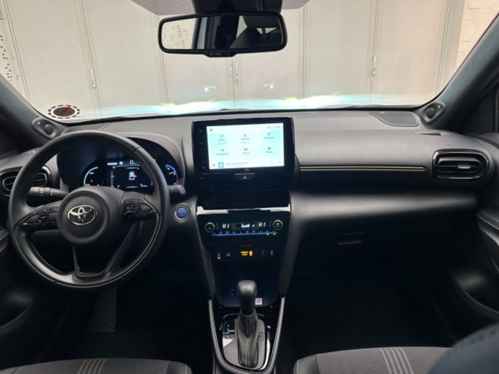 Toyota Yaris Cross nuova a Cuneo (13)