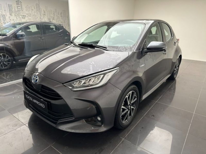 Toyota Yaris 1.5 Hybrid 5 porte Trend del 2020 usata a Cuneo