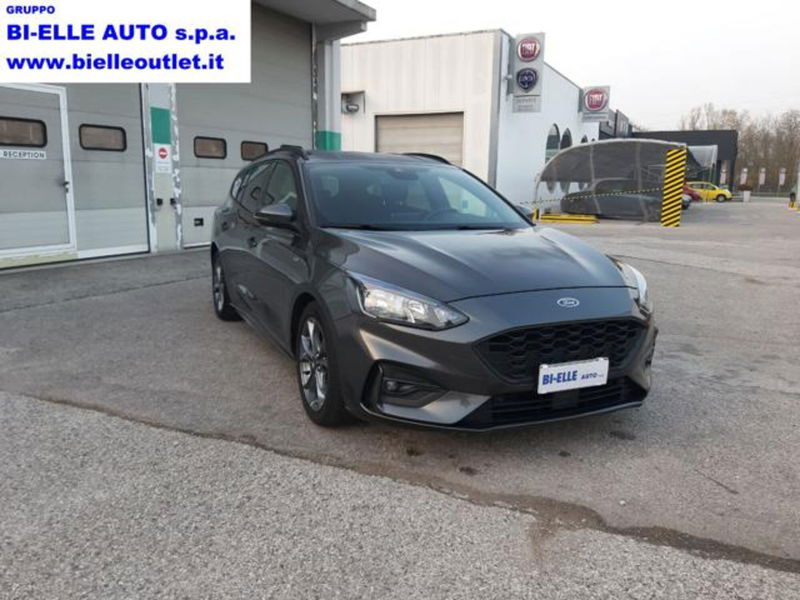 Ford Focus Station Wagon 1.0 EcoBoost 125 CV automatico SW ST-Line Co-Pilot  del 2019 usata a Monselice