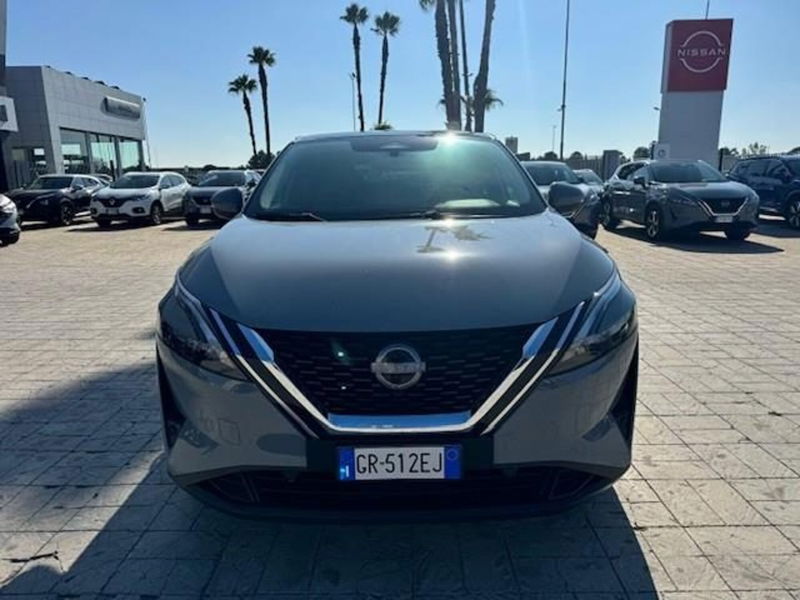 Nissan Qashqai 1.3 mhev Tekna 2wd 140cv del 2023 usata a Brindisi