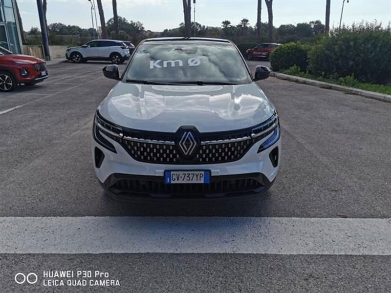 Renault Austral 1.2 full hybrid Techno 200cv auto nuova a Brindisi