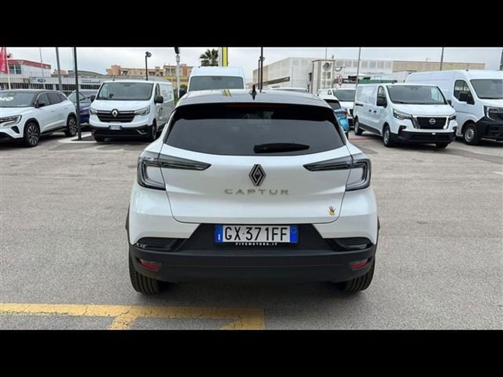 Renault Captur nuova a Brindisi (6)