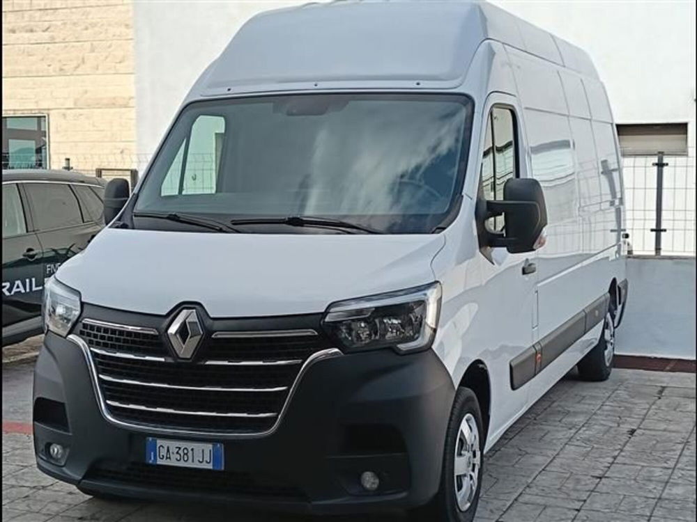 Renault Master Furgone usata a Brindisi