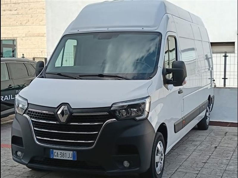 Renault Master Furgone T35 2.3 dCi 150 QS PL-TM-DC Furgone Energy Ice Plus  del 2020 usata a Brindisi