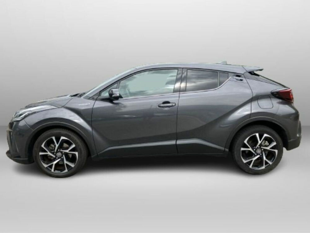 Toyota Toyota C-HR usata a Sondrio (9)