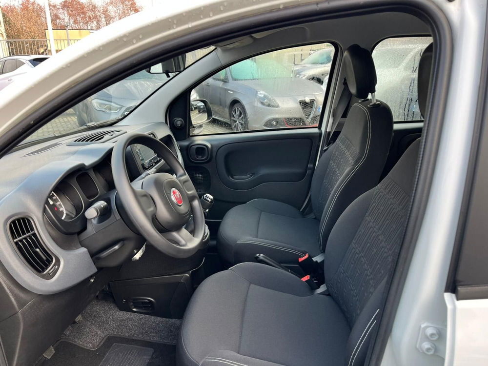 Fiat Panda Cross nuova a Milano (12)