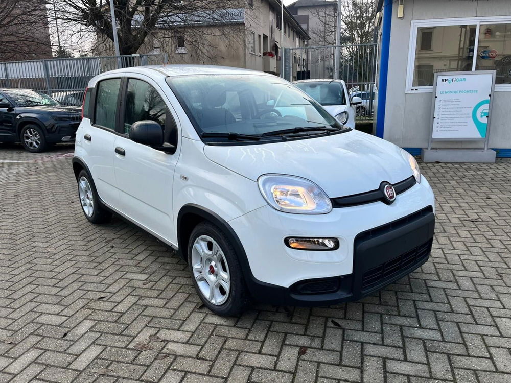 Fiat Panda Cross nuova a Milano (3)