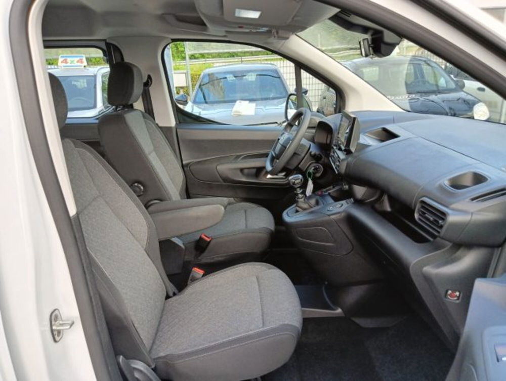 Opel Combo Life nuova a Brescia (16)