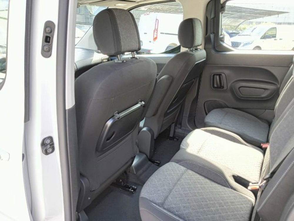 Opel Combo Life nuova a Brescia (9)