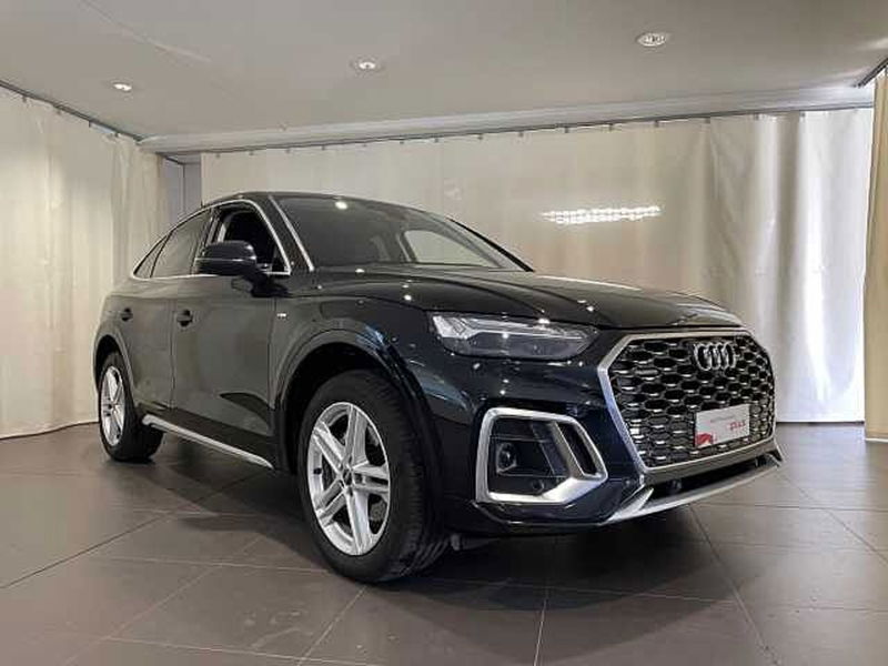 Audi Q5 Sportback 40 2.0 tdi mhev 12V S line Plus quattro s-tronic del 2024 usata a Genova